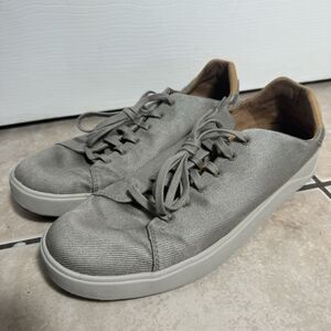 OluKai Lae'ahi Li Men’s 10 Stone Gray Canvas Sneakers Casual Shoes